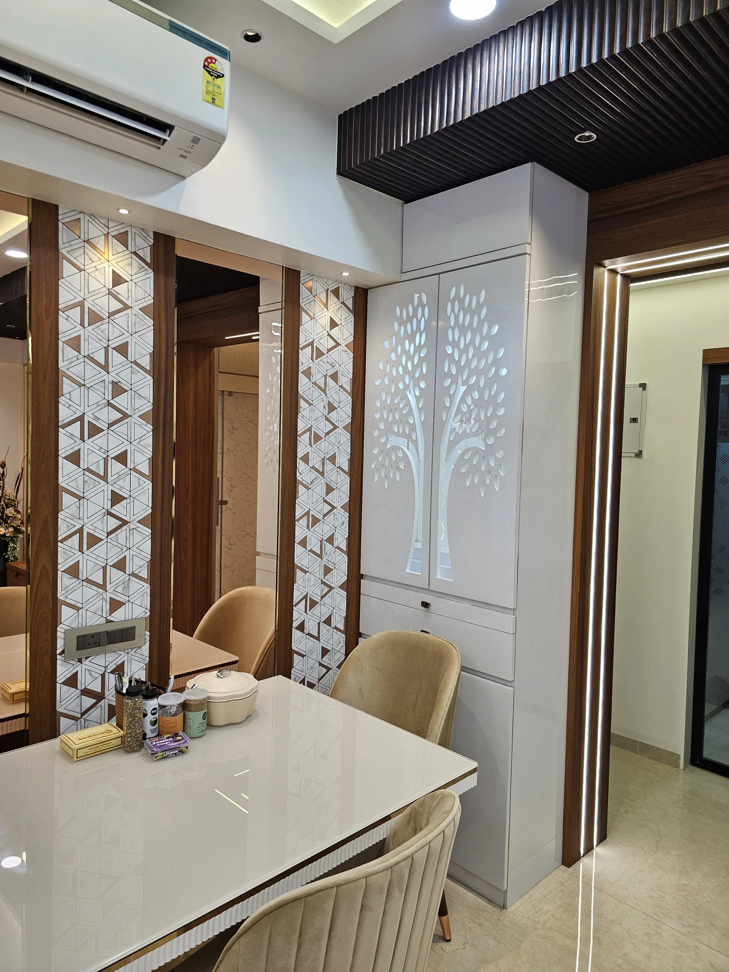 Ghatkopar Premium Residence - Photo 4
