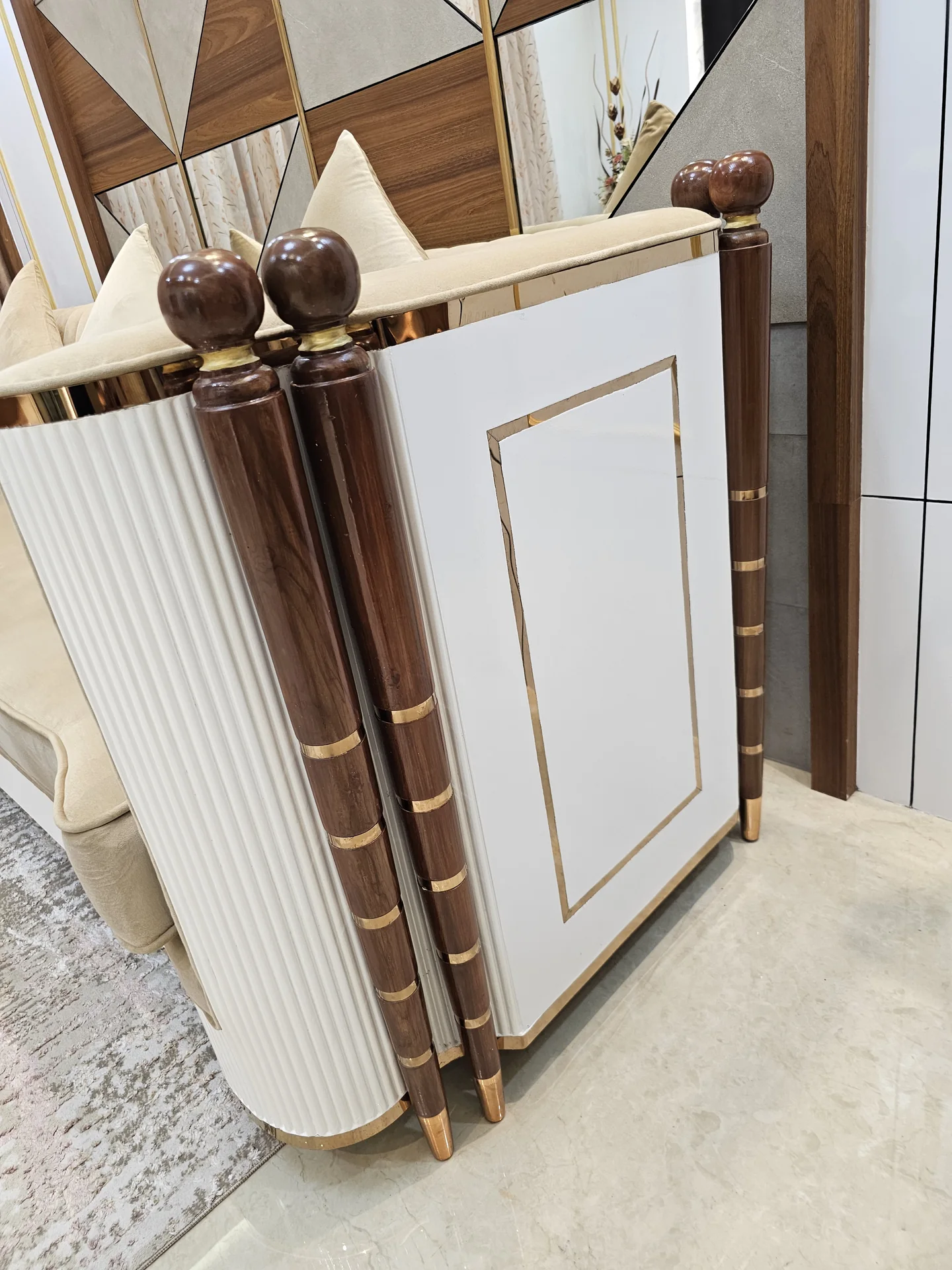 Ghatkopar Premium Residence - Photo 11